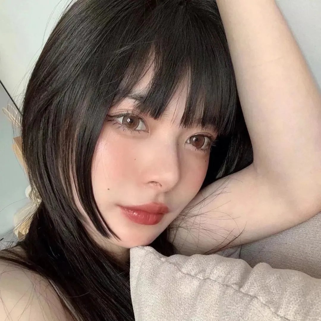 天才：黑色石榴石